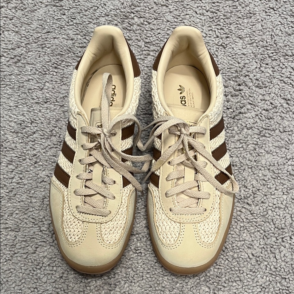 Adidas Cream and Brown Women's Sneakers